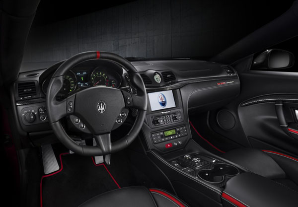 Maserati 歡慶世紀榮耀 百年紀念車款臺灣限量上市