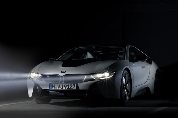 BMW - i8 車款簡介