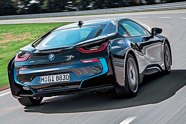BMW - i8 車款簡介