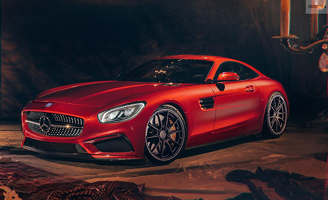 即將載10月初巴黎車展首演的Mercedes-AMG GT跑車，是賓士用來挑戰保時捷911車系的重要產品，圖為網路上流傳的新車預想圖，看起來仍保有SLS AMG的不少外型特徵，但沒有採取經典的鷗翼式車門設計。