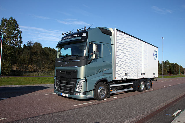 如汽車般的輕鬆駕馭 Volvo FH 卡車試駕