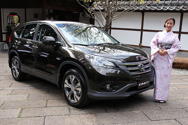 Honda Taiwan推出CR-V S安全旗艦特仕車，並搭配抽獎活動與交車送溫泉旅等活動，希望在今年結束前將買氣炒熱。