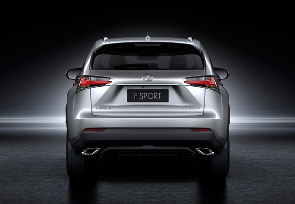 LEXUS NX 200t 強勢登場