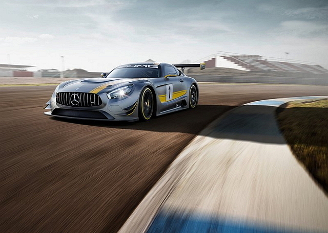 Mercedes-AMG GT3沿用SLS AMG GT3的6.3升V8自然進氣引擎，搭配六速序列式變速箱。