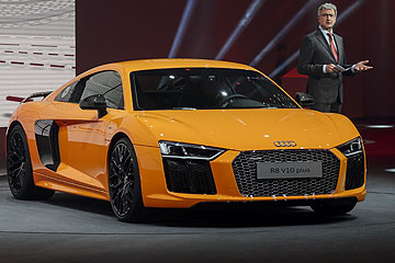 輕量更強化!第二代 Audi R8 日內瓦車展正式發表 輕量更強化!第二代 Audi R8 日內瓦車展正式發表