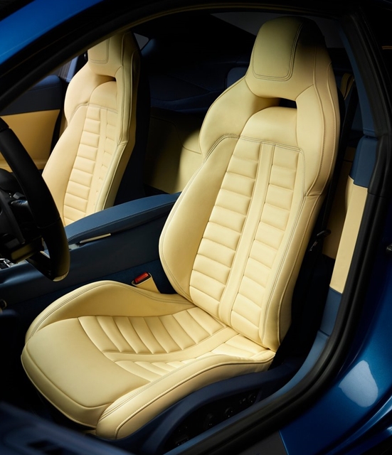 Ferrari F12 Berlinetta Lusso 工作室打造地中海悠揚馬王！