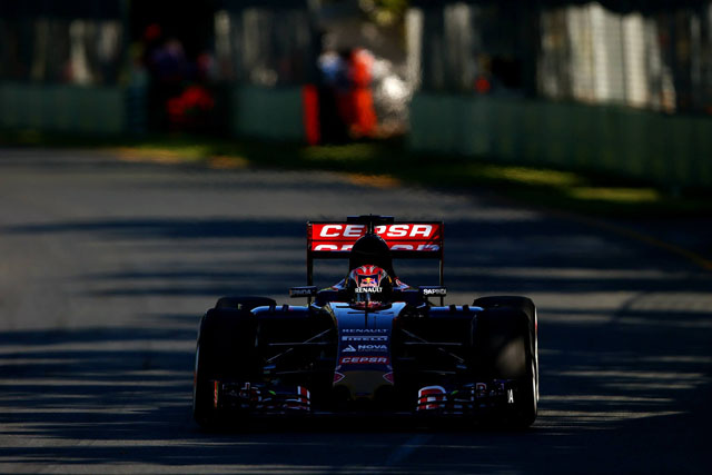 啟用兩位賽車名門之後的Toro Rosso車隊，儘管現年未滿18歲的荷蘭小將Max Verstappen因Renault引擎故障而退賽，但退賽前的表現確實可圈可點；而另一位新人Carlos Sainz Jr.還能以第9名完賽，幫車隊取得2分進帳。