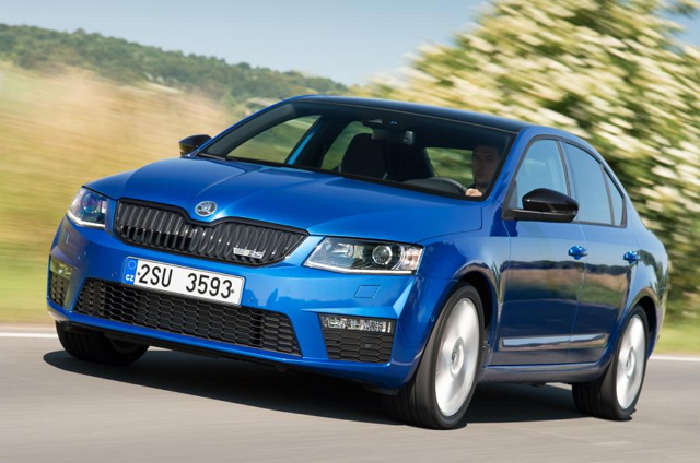 Skoda Octavia vRS雖然不是正統掀背車款，但斜背設定依然便利性十足！搭載2.0L TSI直列四缸渦輪增壓引擎，最大馬力達到304匹。（圖片來源／Skoda）
