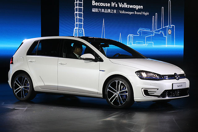 插電式油電混合動力（Plug-in Hybrid）的Golf GTE搶先在此次品牌之夜上現身。