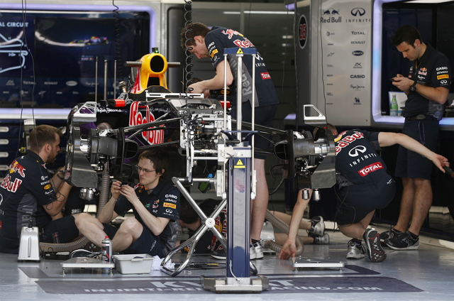 特斯拉找來 Red Bull Formula 1 車隊的前首席機械師加入團隊究竟想做什麼？（圖片來源／路透社）