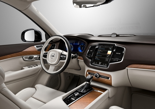 VOLVO XC90  獲德國紅點設計最佳產品設計獎 