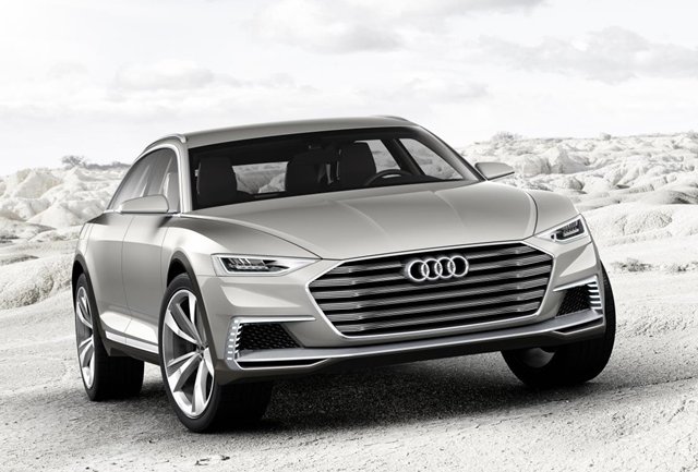 動力系統採用4.0升V8 TFSI雙渦輪增壓引擎搭配電動馬達，最大動力為734hp/91.8kgm，搭配八速Tiptronic手自排變速箱，原廠公佈0~100km/h加速成績為3.5秒。
