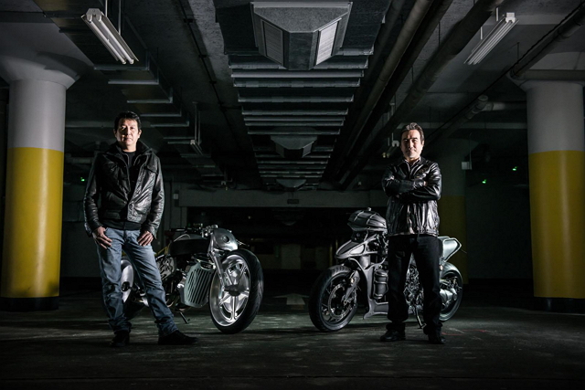 此次的改裝案聘請到日本專業改裝廠 Ken’s Factory的專業人士Kenji Nagai，以及Hot-Dock Custom-Cycles的Keiji Kawakita著手操刀。