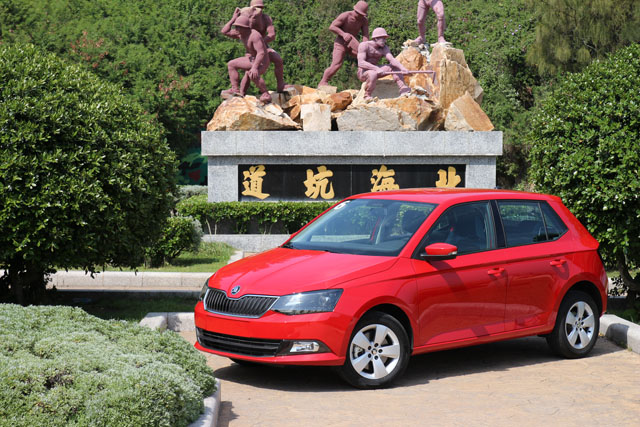 歐系掀背超值優選！Škoda Fabia 1.2TSI 試駕