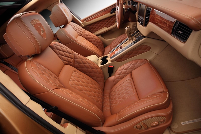 品味獨特！  Topcar 打造土豪金 Porsche Macan
