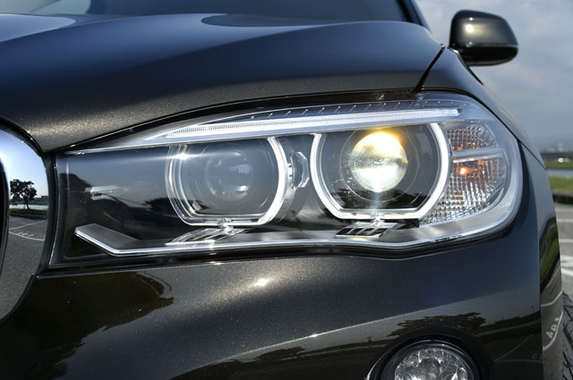 跳脫傳統 SUV Coupé 新世代！BMW X6 xDrive30d 試駕