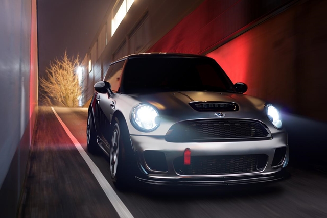 追求極致競技化  Mini Cooper S JCW 300hp 達成！