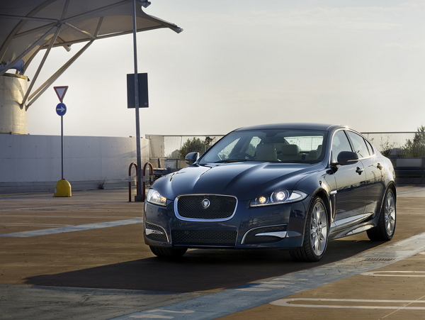 JAGUAR XF、XF SPORTBRAKE 首年低月付專案實施中