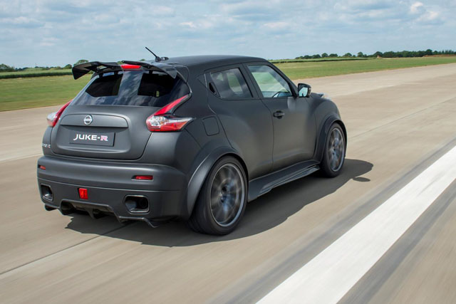超跑殺手再進化！Nissan Juke-R 2.0 版 600 匹現身