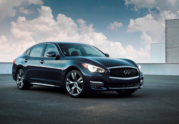 美型日系房車 INFINITI Q70 正式上市