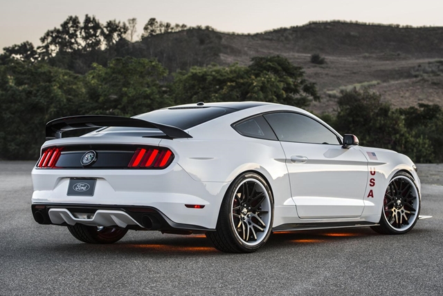 Mustang Apollo Edition搭載5.0升V8引擎，搭配Ford Performance機械增壓系統以及運動化排氣系統，最大動力一舉暴增至627hp/74.5kgm。