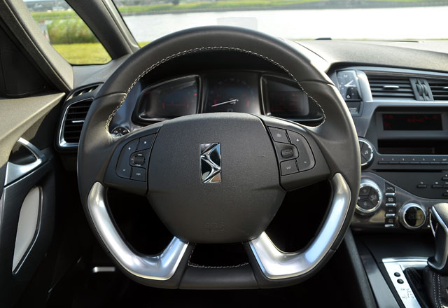 時尚動感法國 Shooting Brake！DS 5 THP 試駕