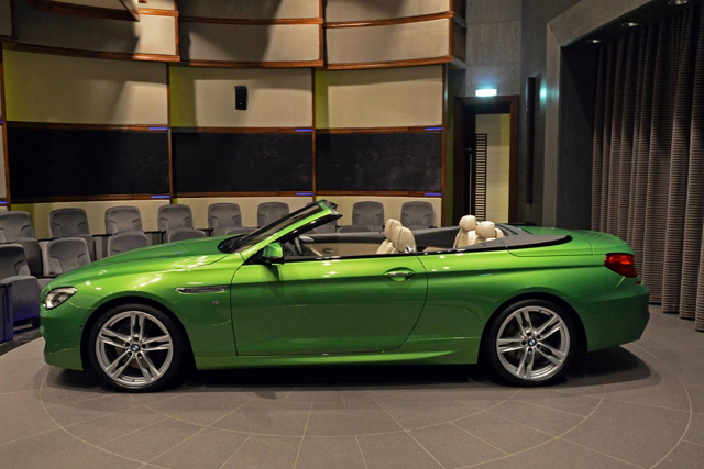 BMW 650i Convertible搭載4.4升V8雙渦輪增壓引擎，可輸出4450匹的最大馬力、以及66公斤米的峰值扭力。
