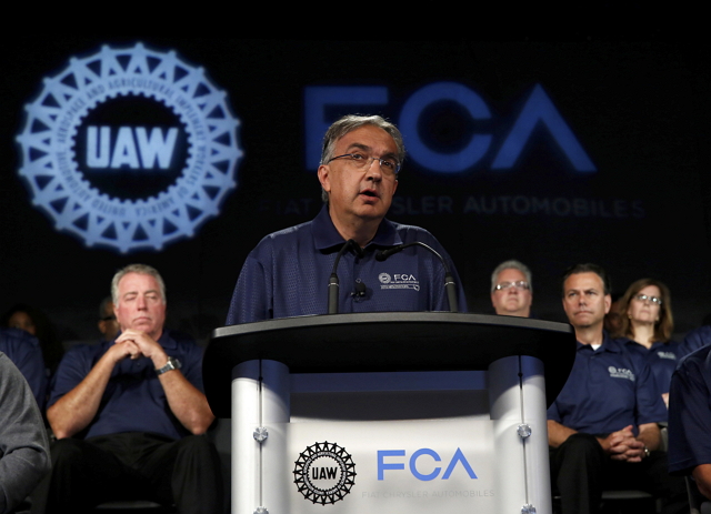 美國政府將對飛雅特克萊斯勒Fiat Chrysler FCA集團開罰破紀錄的1.05億美元罰款，折合台幣約為33.2億元。（圖片來源／彭博社）