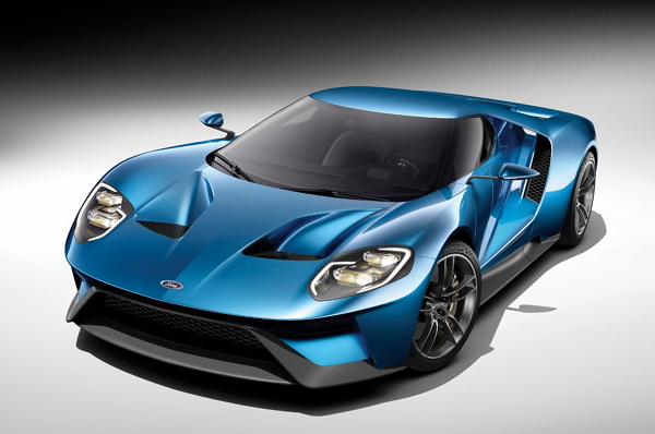 新世代的 Ford GT 超跑成為展示 EcoBoost 動力系統、空氣力學與碳纖維結構的最佳典範。拜新世代 GT 的卓越性能，使福特於今年再次回歸法國 Le mans 24 小時耐力賽事。
