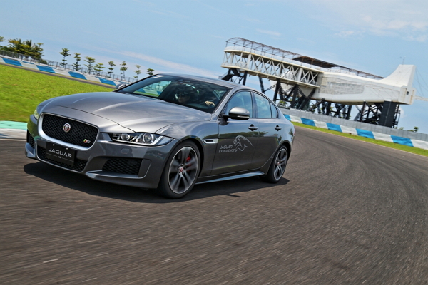 Jaguar - XE 車款簡介