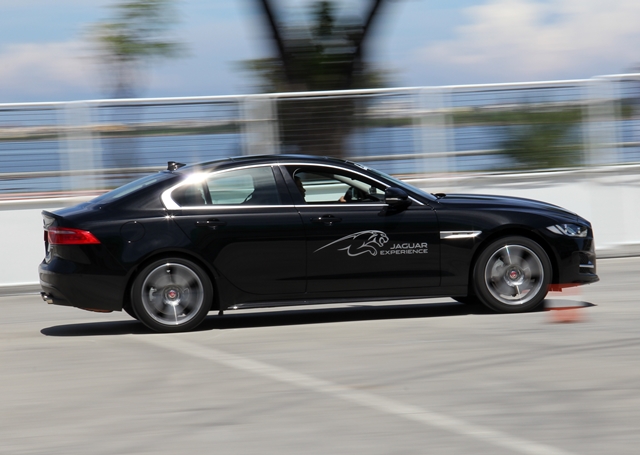 熱情英倫紳士 Jaguar XE 大鵬灣賽道新車試駕