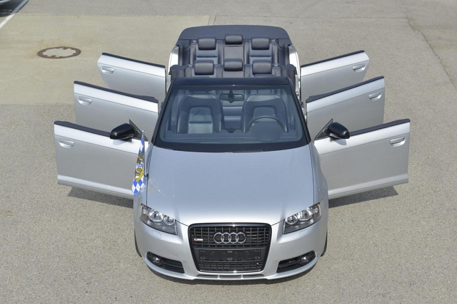 新車是以在2007年發表的前一代Audi A3 Cabrio為基礎進行改造。