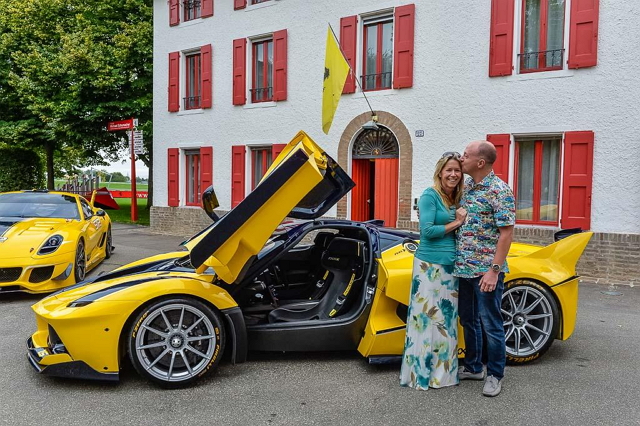 Google 副總裁 Benjamin Sloss 大手筆送給老婆一輛Ferrari FXX K 作為生日禮物!