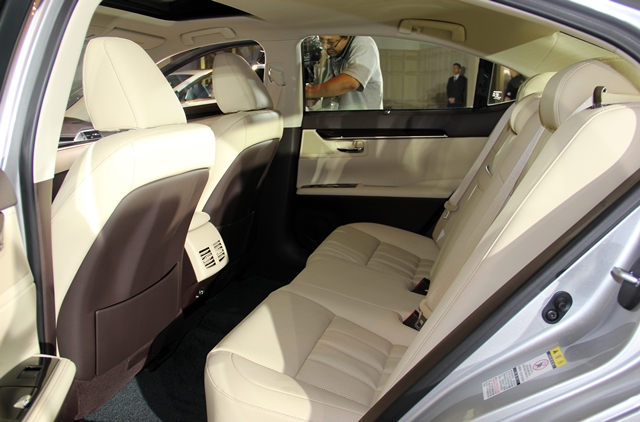 新戰力稅金更討喜！ 全新小改款 Lexus ES200 發表