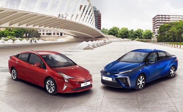 新一代 Toyota Prius 正式曝光！ 法蘭克福車展公開動力