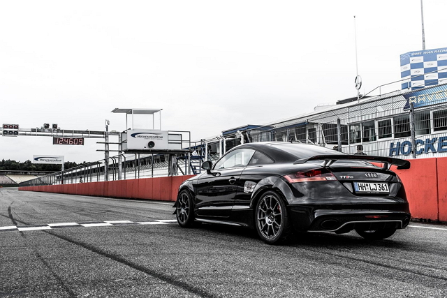 改裝過的Audi TT RS必定會比原場的0-100公里/時的加速時間4.1秒快上許多。