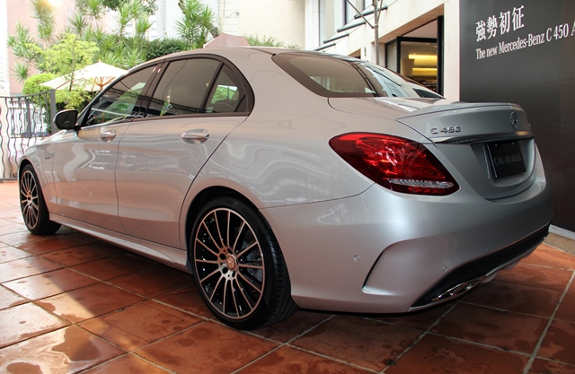 高性能四驅車！Mercedes-Benz C450 AMG 4MATIC 台灣發表