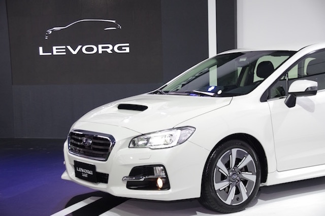 Subaru 著名的引擎蓋進氣口設計，在 Levorg 上也看得到。