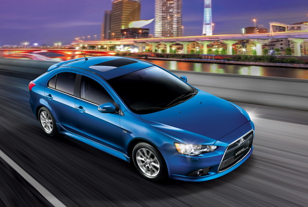 升級 HID、天窗 Lancer Sportback 炫目版限量上市