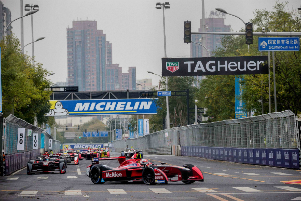 因應 Formula E 動力提升 MICHELIN 輪胎將展現賽道適應性