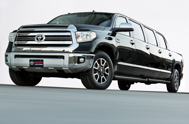 這輛Toyota Tundrasine其實乃是以Tundra 1794 Editions 4x4 CrewMax 5.7L V8做為基礎所打造，車身尺碼為驚人的8105x1935x2029mm。