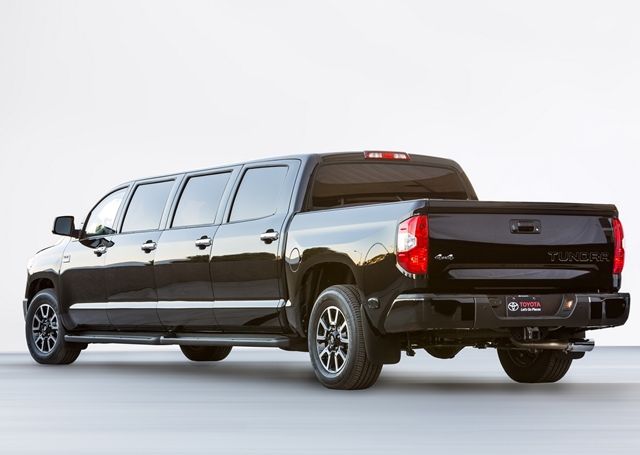 動力心臟維持相同的5.7升V8自然進氣引擎，最大動力為381hp/55.4kgm，搭配六速手排以及四輪驅動設定。