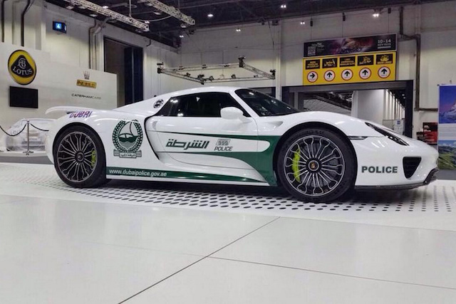 杜拜警車再升級  Porsche 918 Spyder 報到