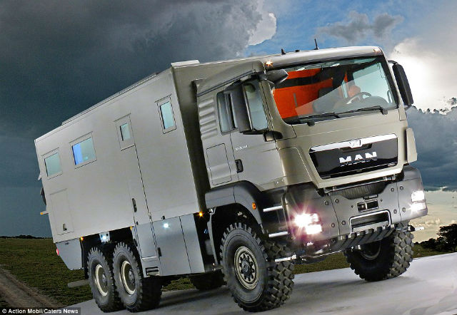 這部由奧地利露營車商Action Mobil所打造出超巨大六輪車 Global XRS 7200要價89萬美元（折合新台幣約2,870萬元），最奢華的移動豪宅非它莫屬。