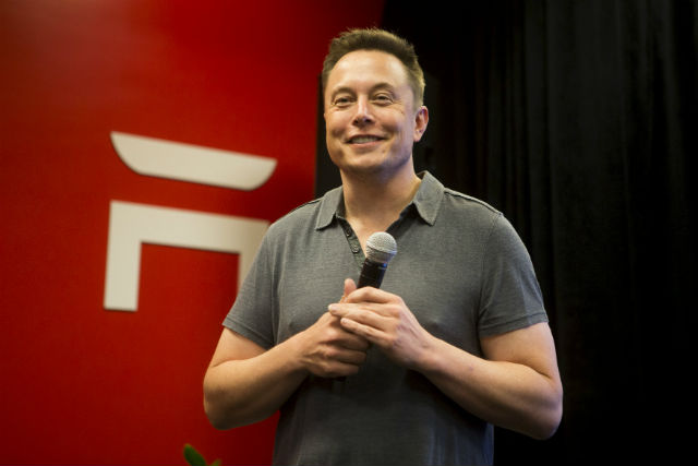 Elon Musk有意推出更低價的車款─Model 3，且不僅調降了風阻係數，更拉長了續航力。（圖片來源／路透）