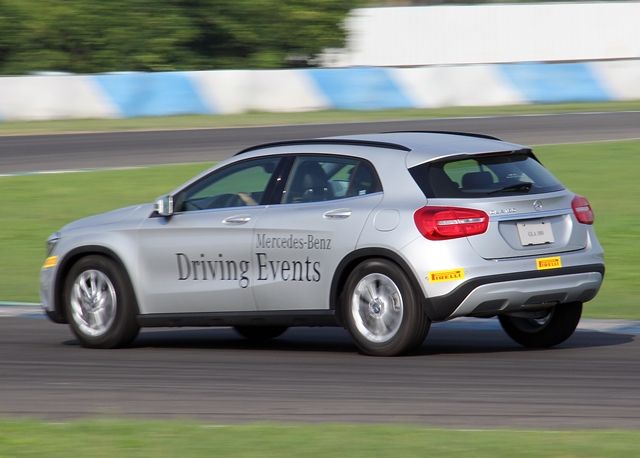 Mercedes-Benz 智慧駕馭體驗營 C450 AMG 4MATIC 熱情賽道