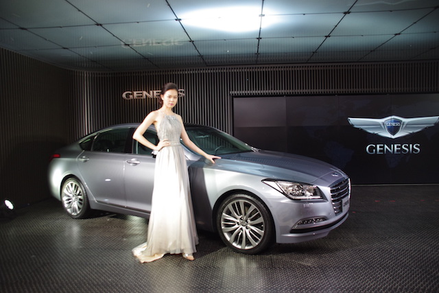 挑戰雙 B！ Hyundai Genesis 頂級房車台灣發表