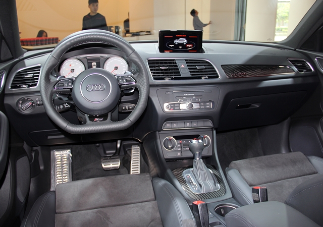 Audi - RS3 Sportback 車款簡介