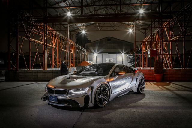 ENERGY MOTOR SPORT這次此改裝對象正是BMW油電混合動力車i8，換裝之後的i8擁有充滿未來感的容貌。