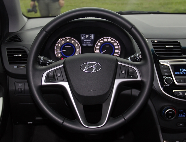 挑戰小型房車級距！ Hyundai Verna 1.6 新車試駕（内有試駕影音）